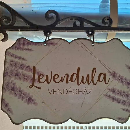 Levendula Vendeghaz Case de vacanță *